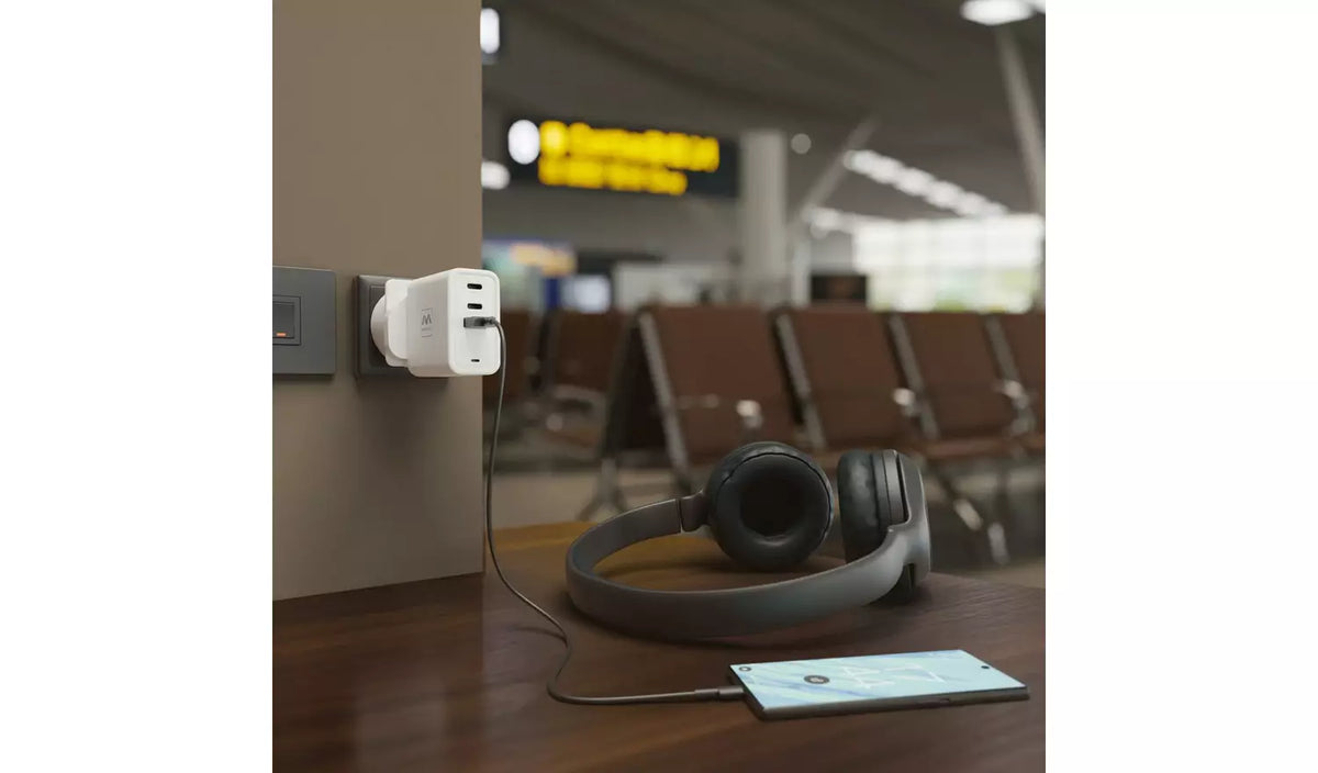 Masterplug UK to Europe Travel Adaptor - 3 Pack