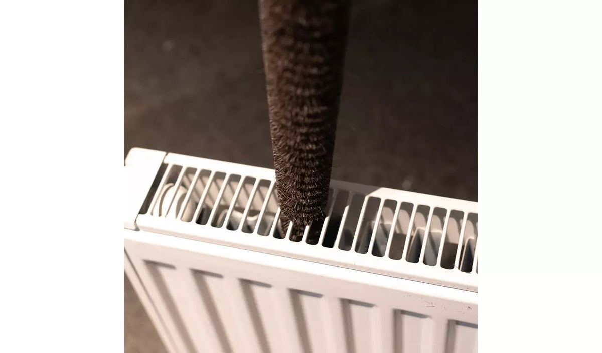 Home Valet Slim & Flexible Radiator Brush - 70cm